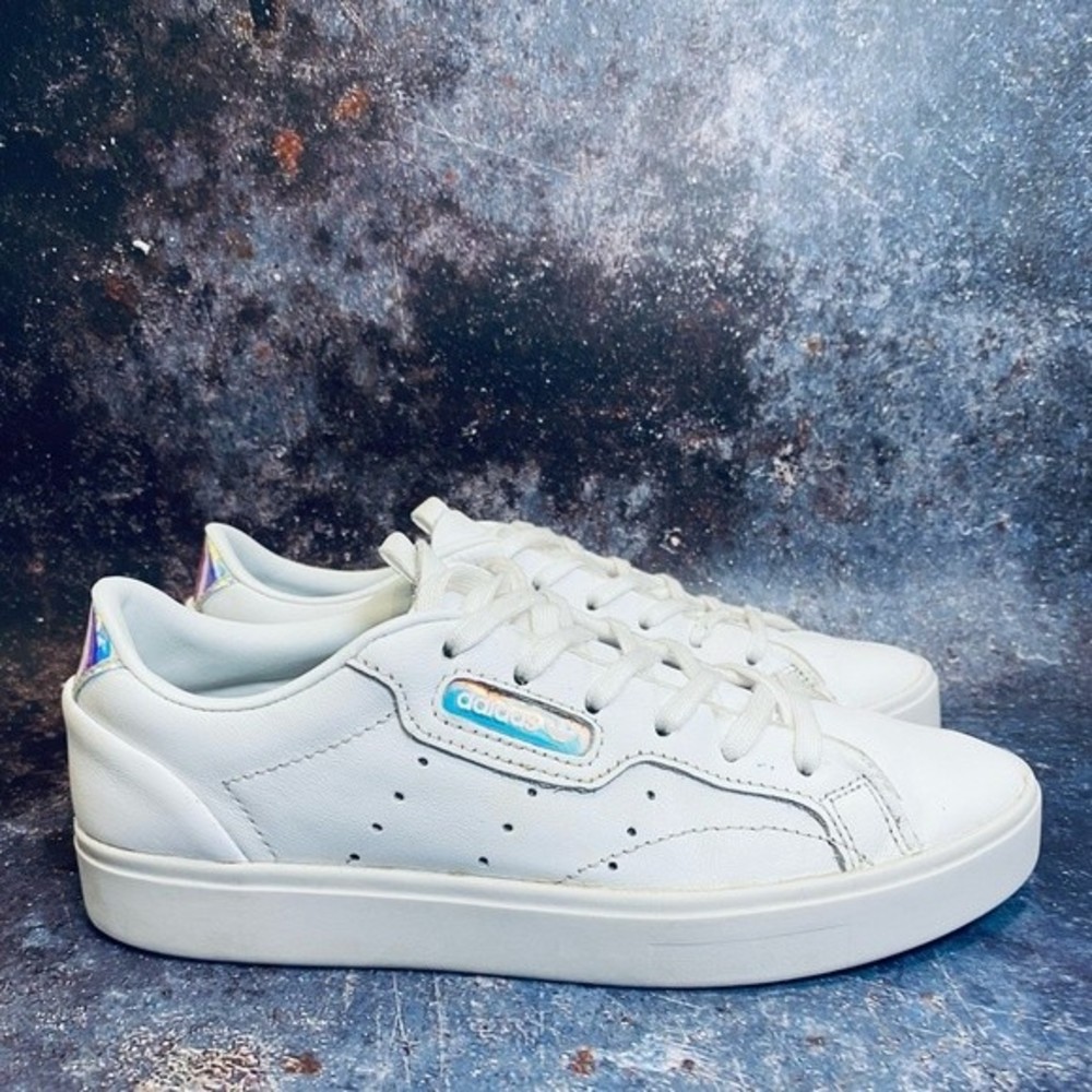 Adidas Original Sleek Sneakers - White/Iridescent